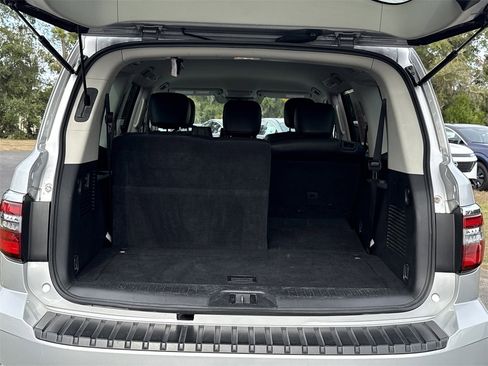 Certified 2022 Nissan Armada SV w/ SV Appearance Package image 17