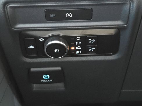 Used 2025 Ford F150 XL w/ Equipment Group 103A High image 23