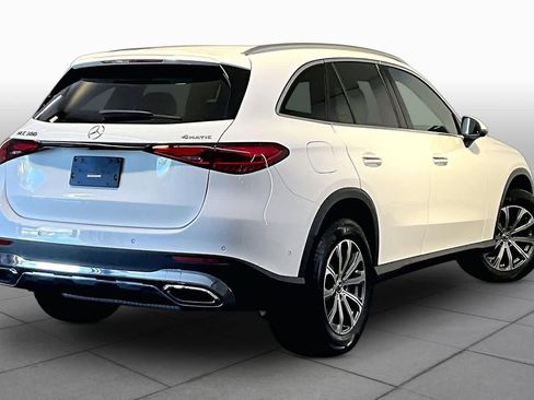 Used 2026 Mercedes-Benz GLC 300 4MATIC image 13