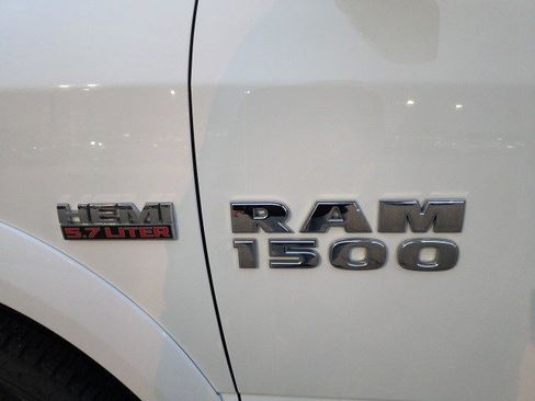 Used 2017 RAM 1500 Laramie w/ Convenience Group image 9