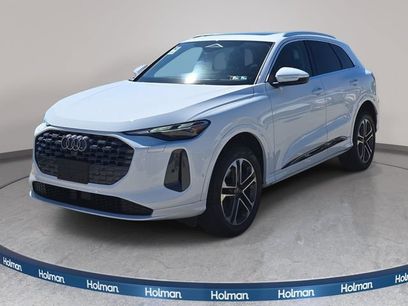 Used 2025 Audi Q5 Premium w/ Convenience Package