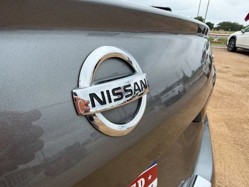 Used 2021 Nissan Altima 2.5 SV w/ SV Premium Package FWD image 12