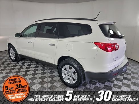 Used 2010 Chevrolet Traverse LT w/ Personal Connectivity Package image 7
