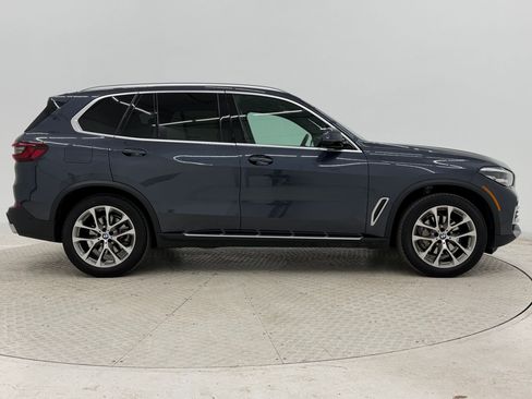Used 2021 BMW X5 xDrive40i w/ Premium Package image 8