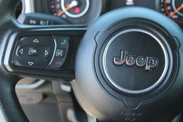 Used 2024 Jeep Gladiator Sport AWD/4WD image 17