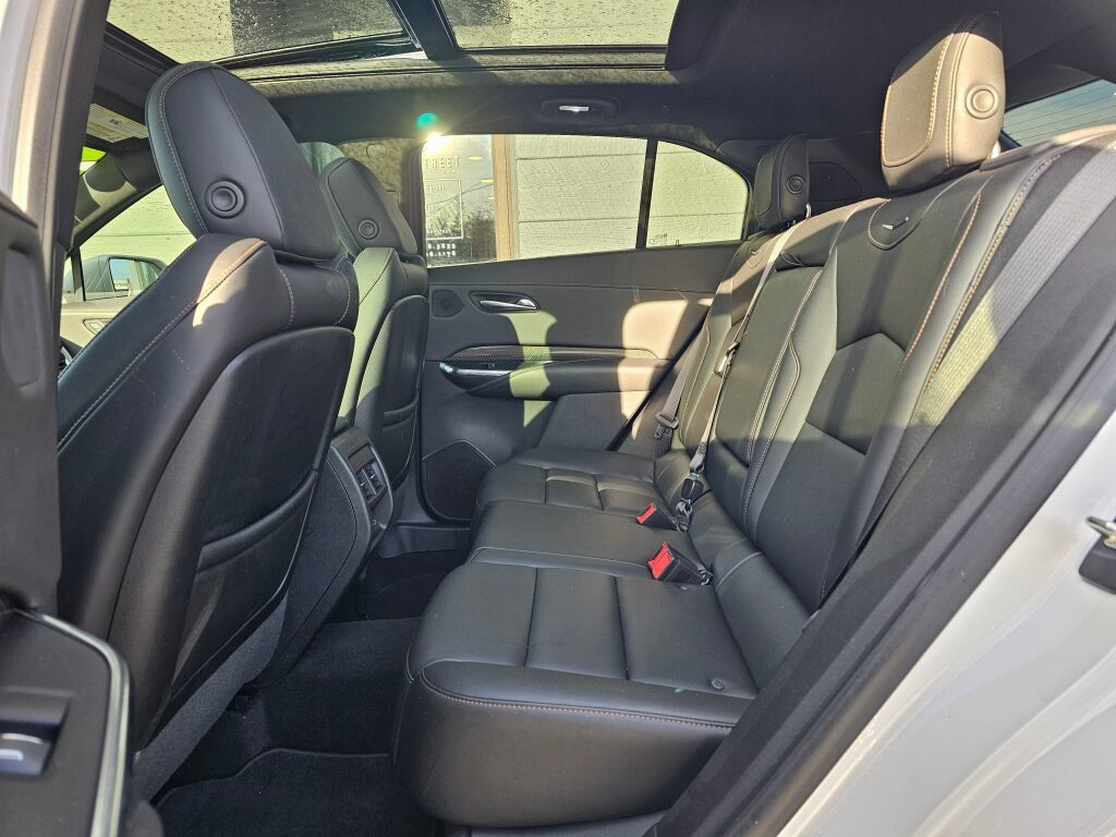 Used 2019 Cadillac XT4 Sport w/ Driver Awareness Package AWD/4WD image 16