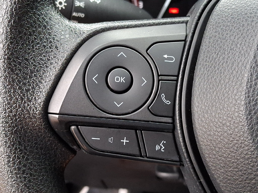 Certified 2025 Toyota RAV4 XLE AWD/4WD image 23