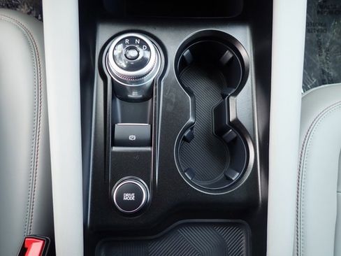 New 2026 Ford Explorer Active AWD/4WD image 21