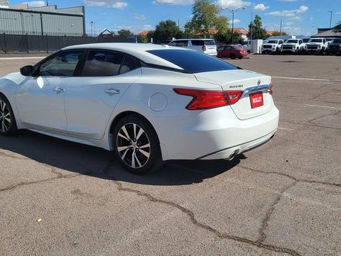 Used 2017 Nissan Maxima 3.5 S w/ Interior Lighting Package image 6