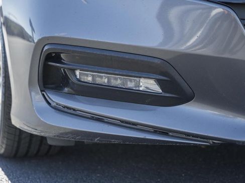 Used 2018 Honda Accord EX-L image 12