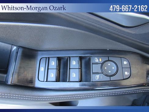 Used 2024 Nissan Rogue SV image 33