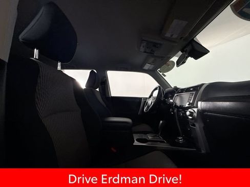 Certified 2024 Toyota 4Runner SR5 AWD/4WD image 25