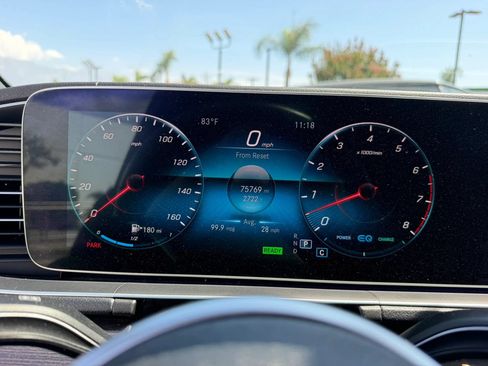 Used 2020 Mercedes-Benz GLS 450 4MATIC image 25