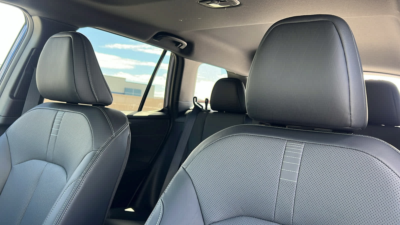 New 2026 Subaru Outback Touring XT AWD/4WD image 11