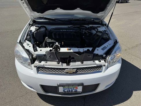 Used 2015 Chevrolet Impala LT image 32