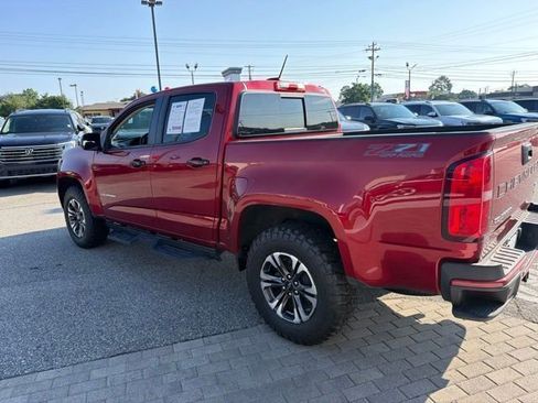Used 2022 Chevrolet Colorado Z71 w/ Safety Package AWD/4WD image 6