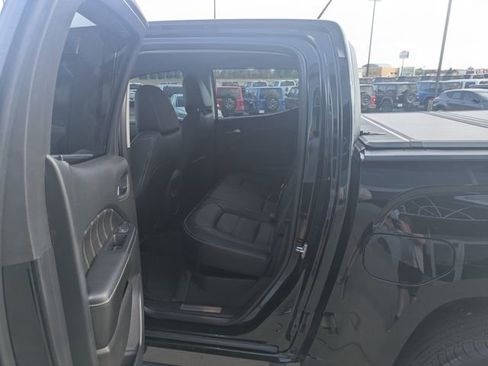 Used 2022 GMC Canyon Denali image 22