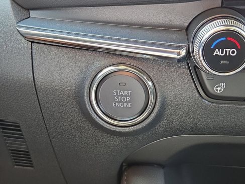 New 2026 MAZDA MAZDA3 2.5 Turbo Sedan w/Premium Plus AWD/4WD image 31