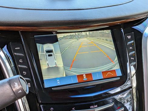 Used 2019 Cadillac Escalade Luxury image 26