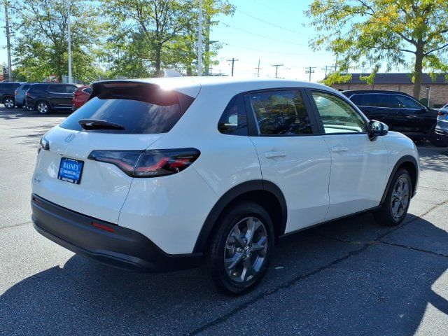 Certified 2026 Honda HR-V LX image 9
