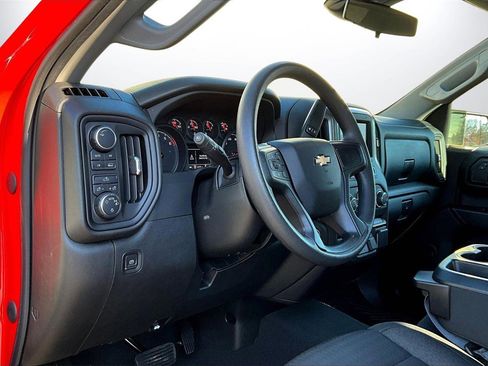 Used 2022 Chevrolet Silverado 1500 Custom image 18