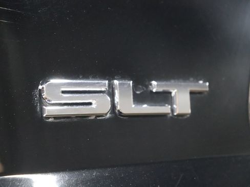 Used 2015 GMC Yukon SLT w/ HD Trailering Package image 11