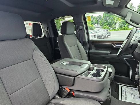 Used 2026 Chevrolet Silverado 1500 LT AWD/4WD image 19