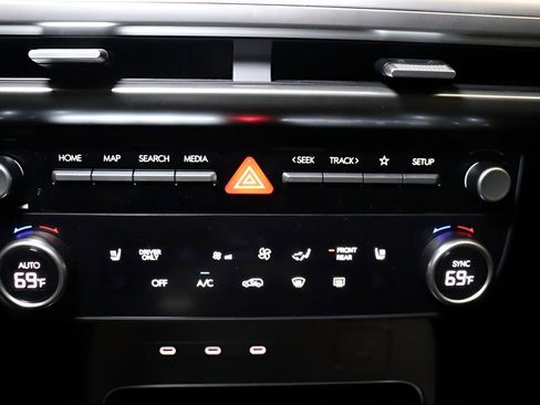 New 2026 Hyundai Ioniq 9 SE image 21