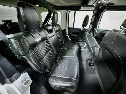 Used 2022 Jeep Wrangler Unlimited Sport AWD/4WD image 24