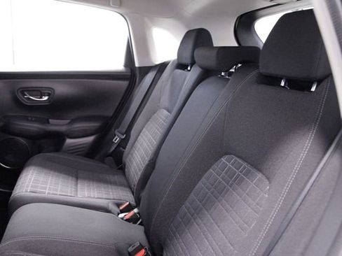 Certified 2023 Honda HR-V LX image 17