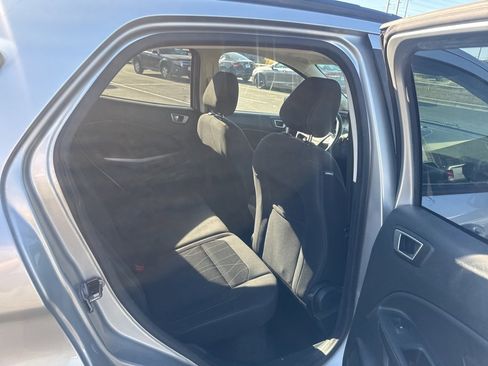 Used 2019 Ford EcoSport SE w/ SE Convenience Package image 23