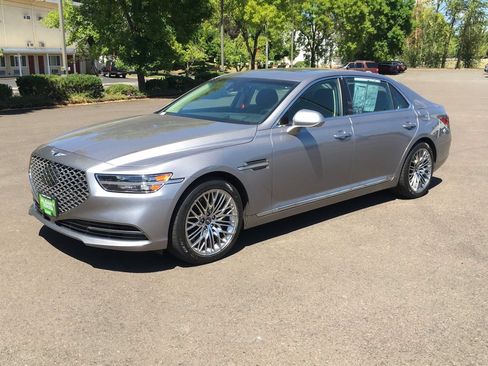 Used 2021 Genesis G90 3.3T Premium AWD/4WD image 12