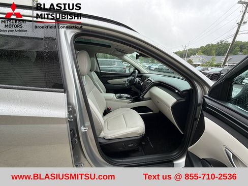 Used 2023 Hyundai Tucson Limited AWD/4WD image 57