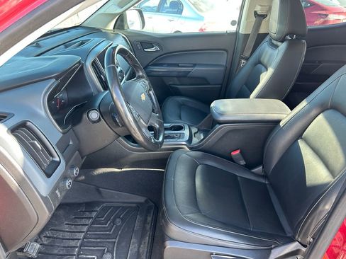Used 2020 Chevrolet Colorado Z71 AWD/4WD image 25