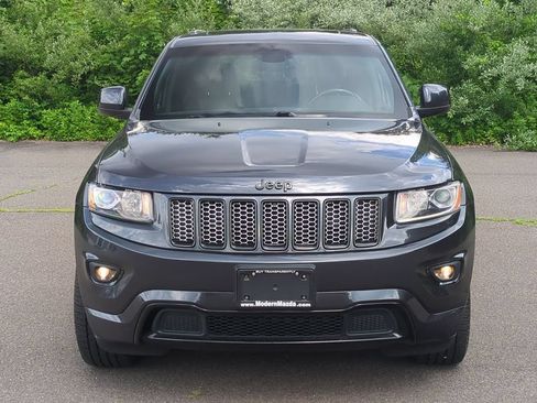 Used 2015 Jeep Grand Cherokee Altitude AWD/4WD image 9
