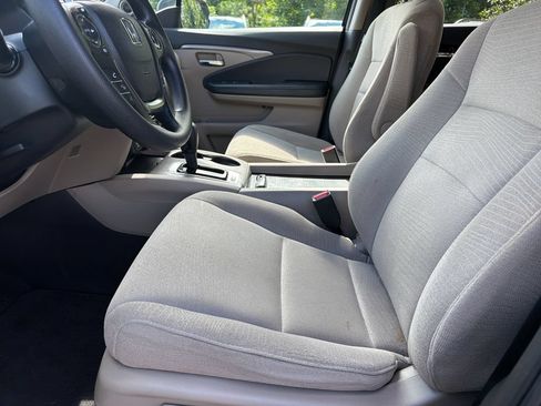 Used 2016 Honda Pilot EX image 17