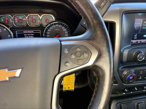 Used 2015 Chevrolet Silverado 1500 LTZ Z71 w/ LTZ Plus Package AWD/4WD image 24