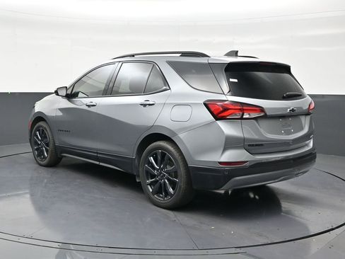Used 2024 Chevrolet Equinox RS FWD image 3