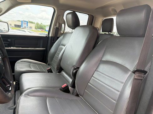 Used 2019 RAM 1500 Tradesman RWD image 14