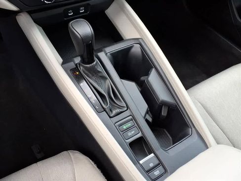 Used 2023 Honda Accord LX image 19