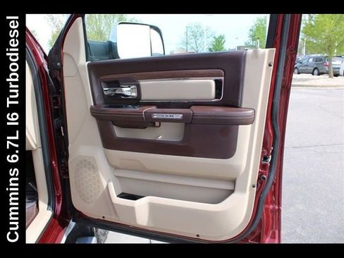 Used 2016 RAM 3500 Laramie AWD/4WD image 23