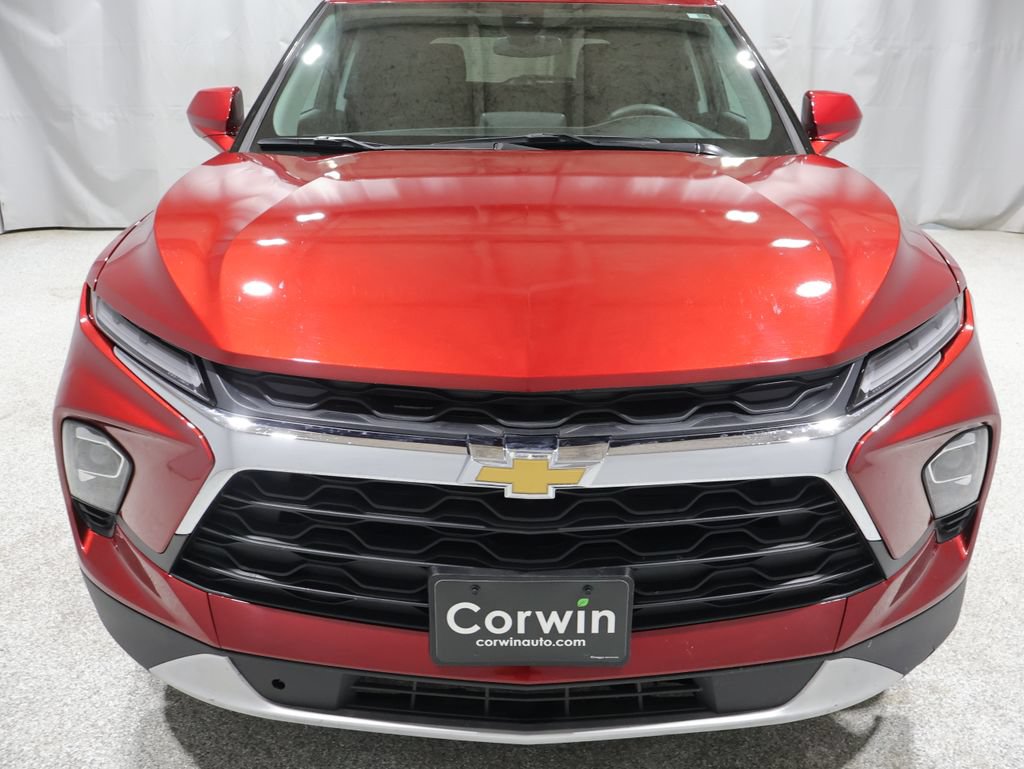 Used 2025 Chevrolet Blazer LT AWD/4WD image 7