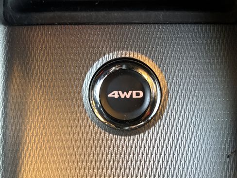 Used 2025 Mitsubishi Outlander Sport AWD image 14