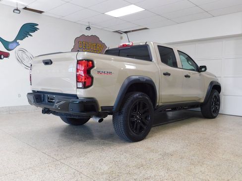 Used 2024 Chevrolet Colorado Trail Boss w/ Safety Package AWD/4WD image 5