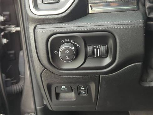 Used 2020 RAM 1500 Limited AWD/4WD image 14