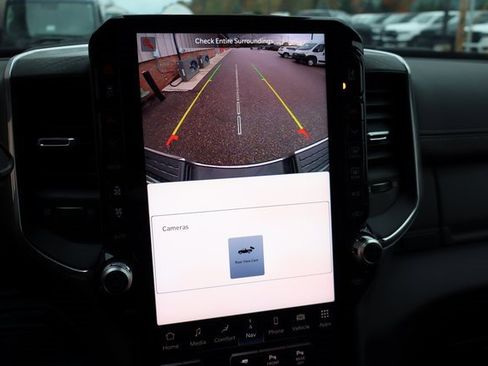 Used 2025 RAM 3500 Laramie image 27