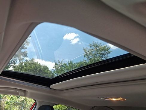 Certified 2024 Subaru Crosstrek 2.5i Limited w/ Crosstrek Mirror Package image 14