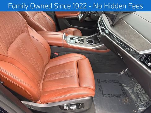 Used 2023 BMW X7 xDrive40i w/ Executive Package AWD/4WD image 13