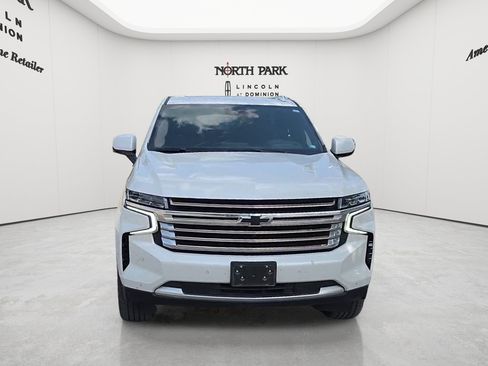 Used 2023 Chevrolet Tahoe High Country AWD/4WD image 2