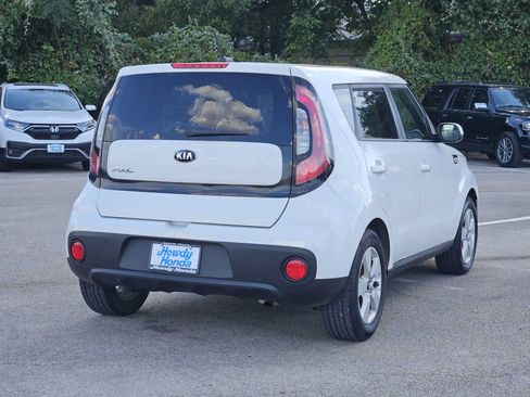Used 2018 Kia Soul FWD image 5